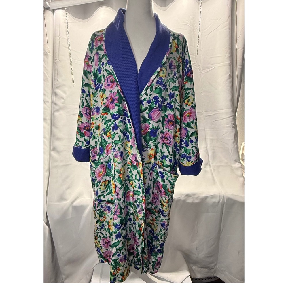Vintage Victoria's Secret Gold Label Floral Lounge Robe NEW purple quilted